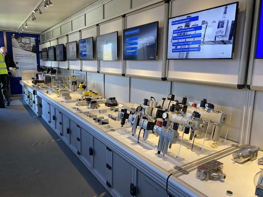 Roadshow review image