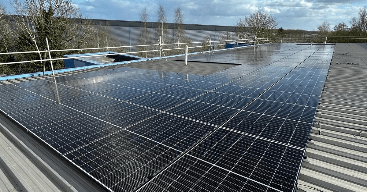 Solar panels OEM Building roof