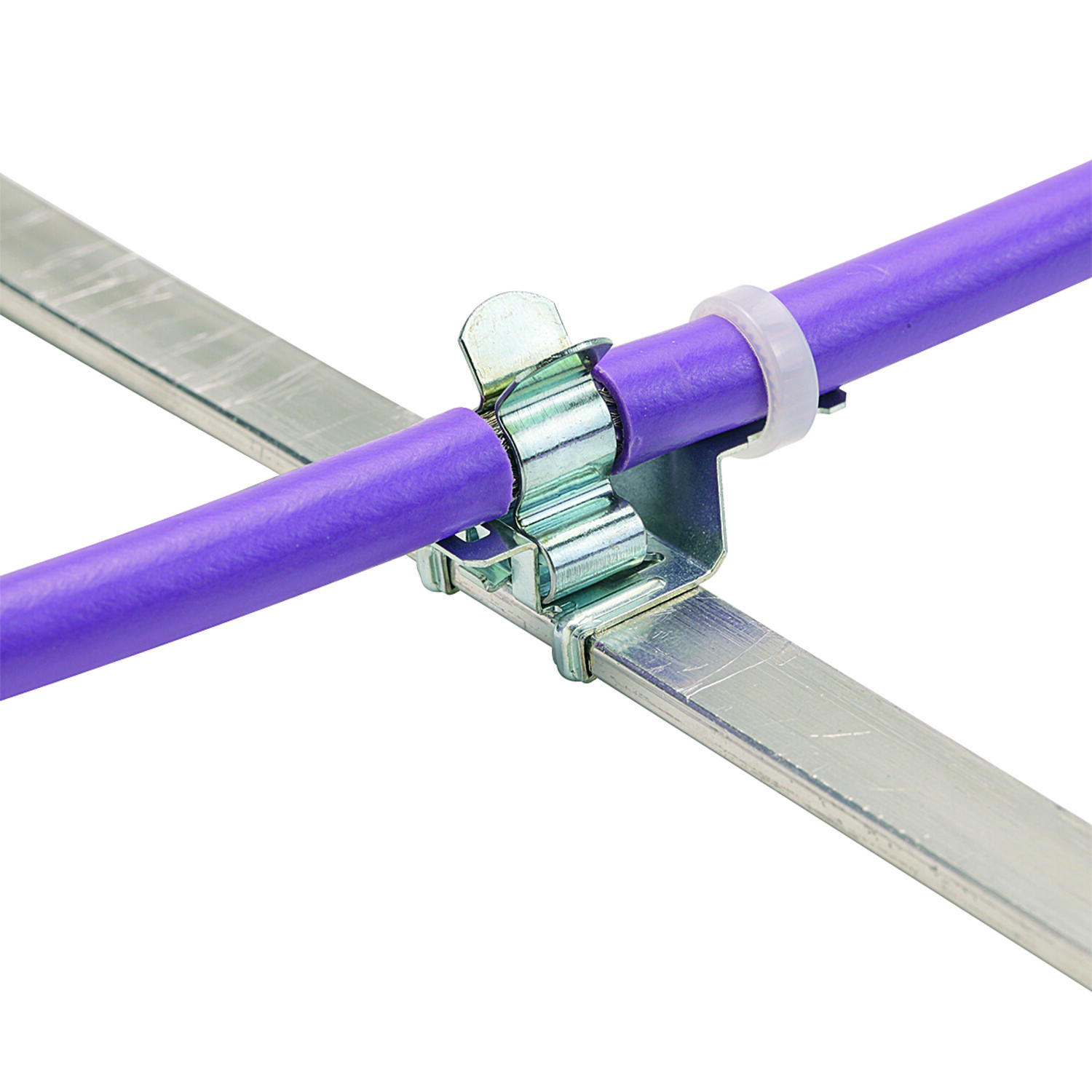 4. Apply the strain relief with cable tie